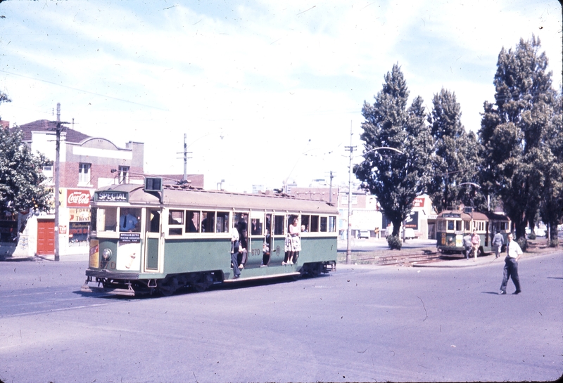 101259: Peel Street at Queensberry St AETA Specials to Footscray W4 670 W3 655