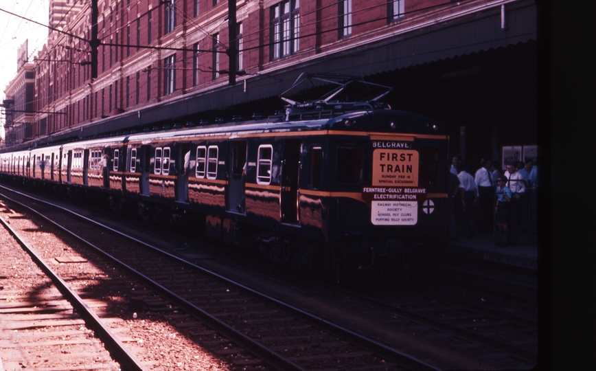 101300: Flinders Street First Train to Belgrave BG