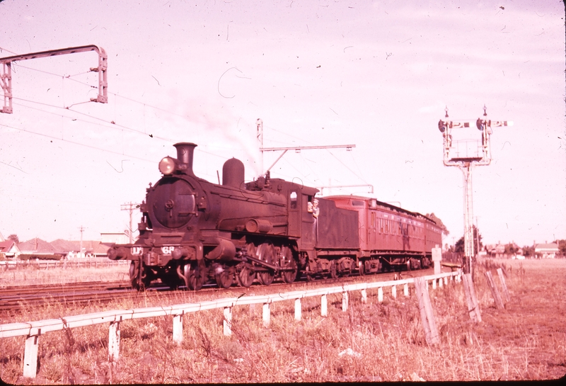 101370: Sunshine Up Passenger from Bacchus Marsh D3 685