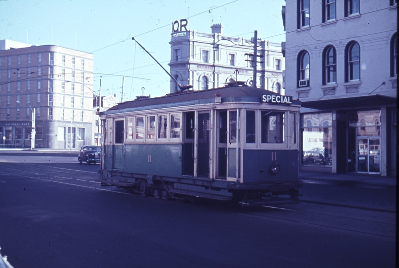 101688: Victoria Street at Elizabeth Street Work Car proceeding to Swanston Street No 11