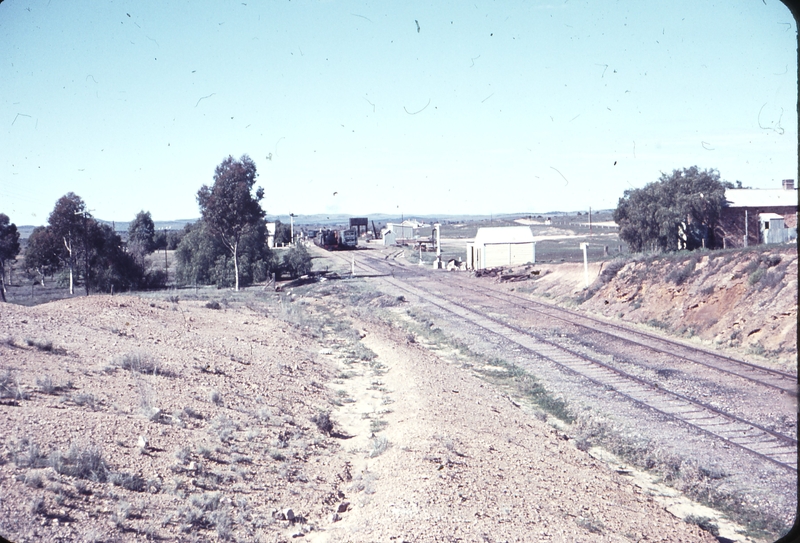 101800: Carrieton in distance DownGoods T 211