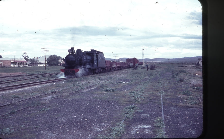 101823: Hawker Down Mixed T 211