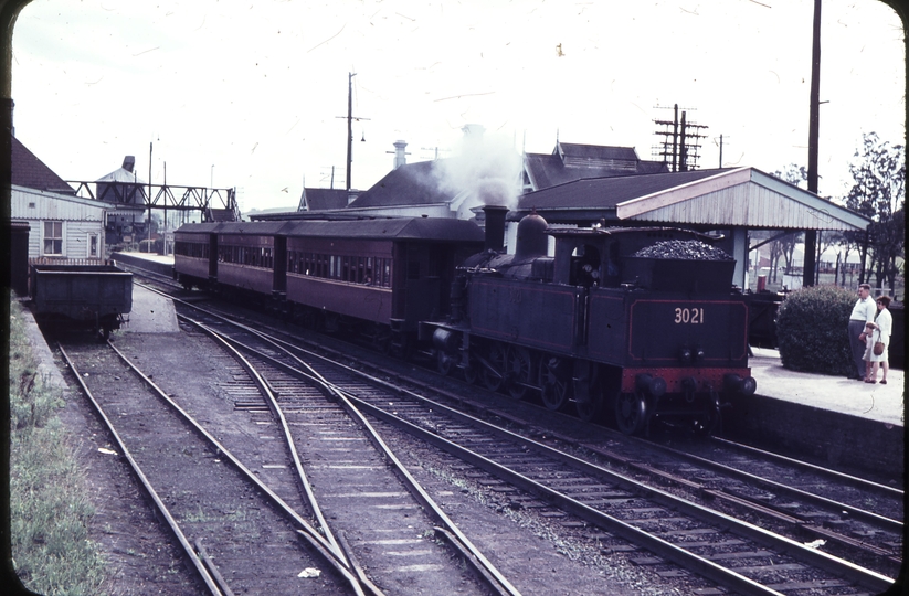 102257: Campbelltown Up Suburban 3021