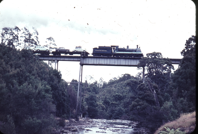 102465: Stitt River Bridge Up Westcoaster 8