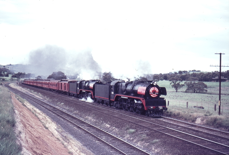 103236: Heathcote Junction up side Mile 32.5 ARHS Special to Cudgewa R 701 R 758