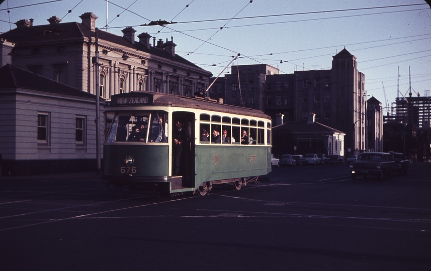 103320: William Street at Latrobe Street Down ARE Special X2 676