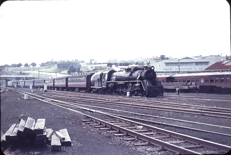 103340: Auckland Up Express Ja 1285