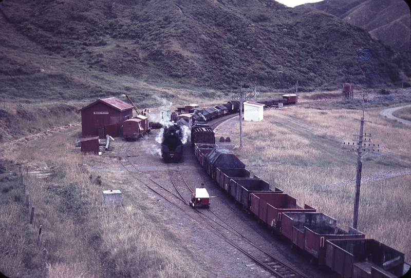 103435: Waikokopu Down Goods Ja 1289 and Up Goods Ja 1286