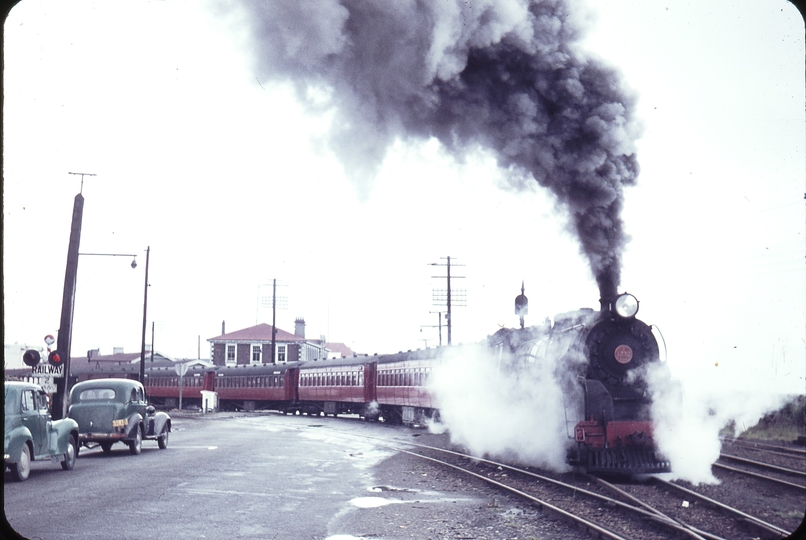 103709: Greymouth Up Express J 1232