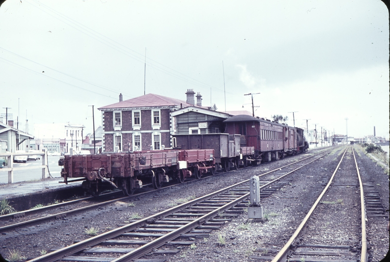 103744: Greymouth Down Mixed Ab 723