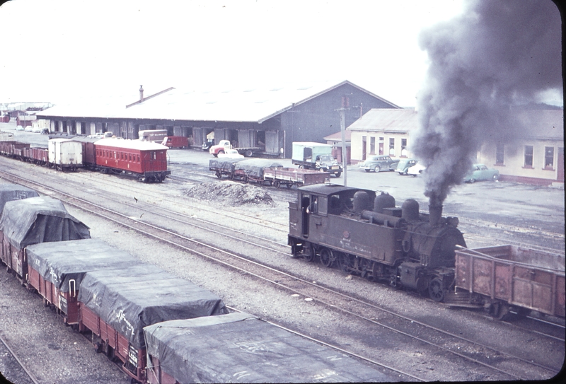 103870: Invercargill Shunter Wf 433