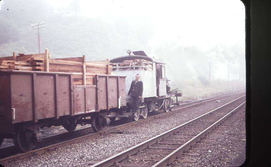 103965: Ongarue Shunter E & Bs Heisler 1082