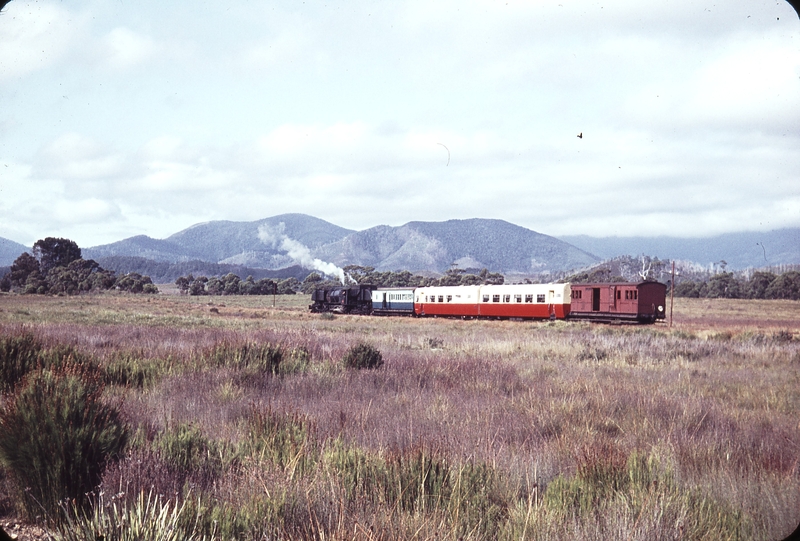 104213: Zeehan up side Up AREA Special G 16