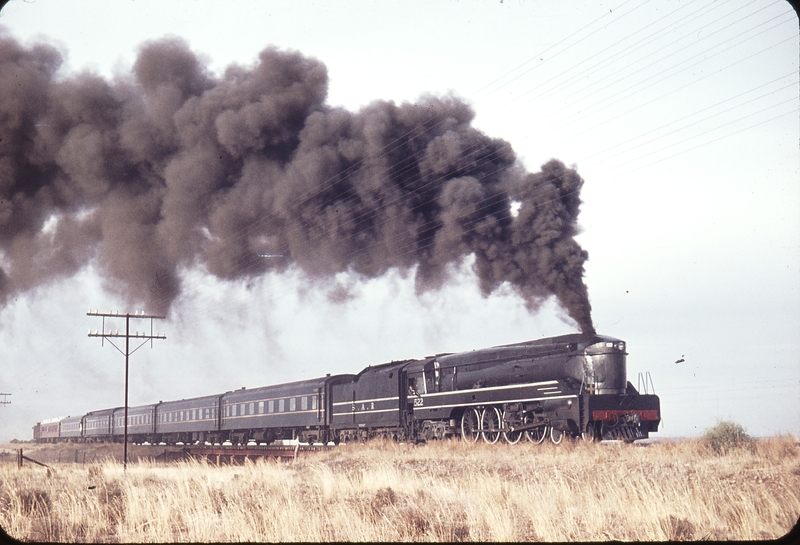 104479: Terowie up side Mile 137.5 Up ARHS Special 522