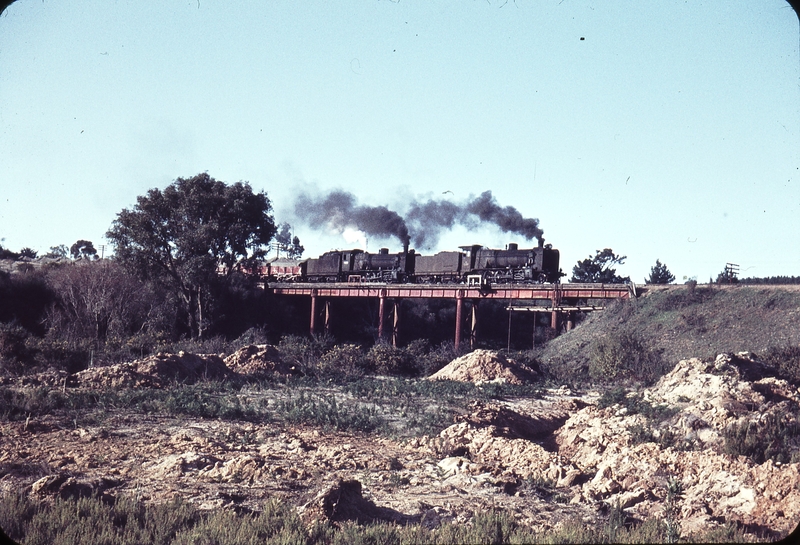 104591: Creswick Creek Bridge Mile 85 Up Goods N 418 N 480