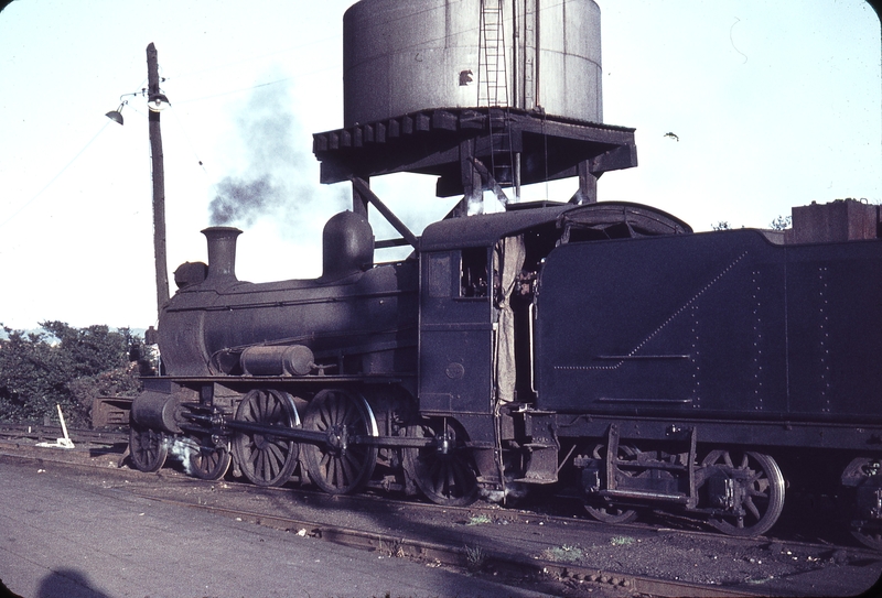 104601: Ballarat Shunter D3 638