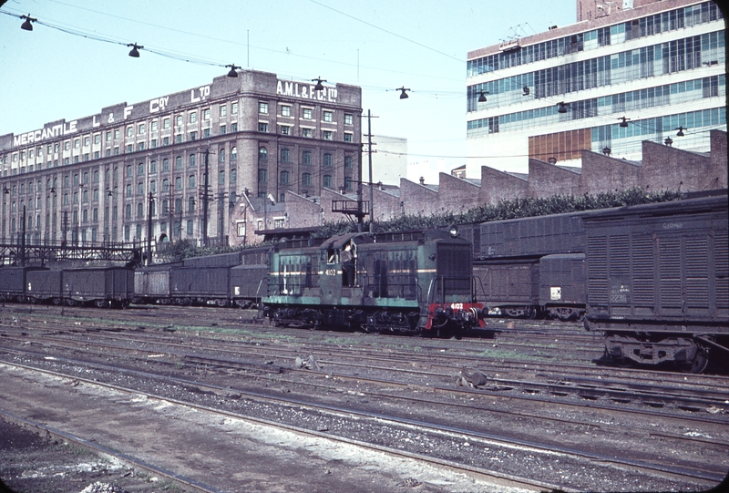 104703: Darling Harbour Shunter 4102