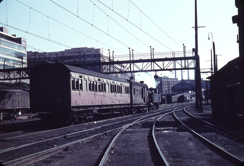 104711: Darling Harbour Shunter 3125