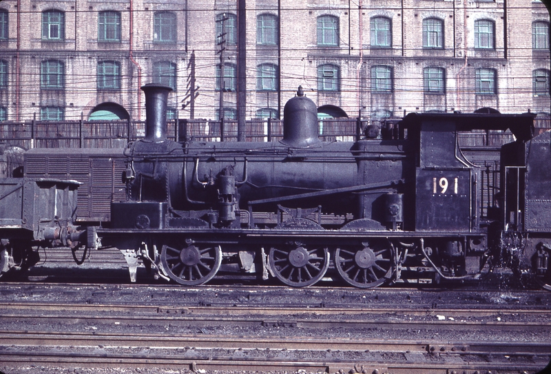 104713: Darling Harbour Shunter 1941