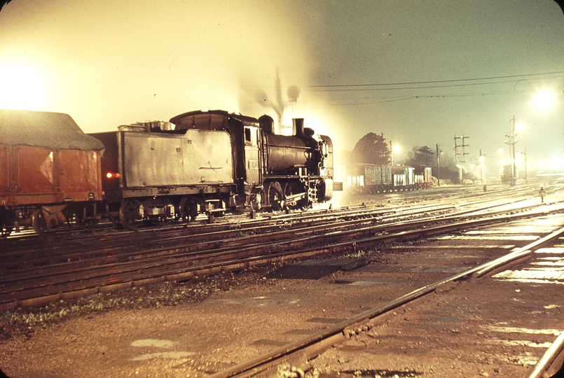 104997: Ballarat Shunter K 169