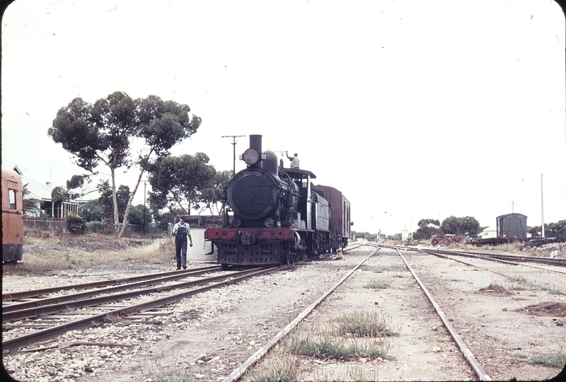 105284: Karoonda Down Goods to Peebinga Rx 227