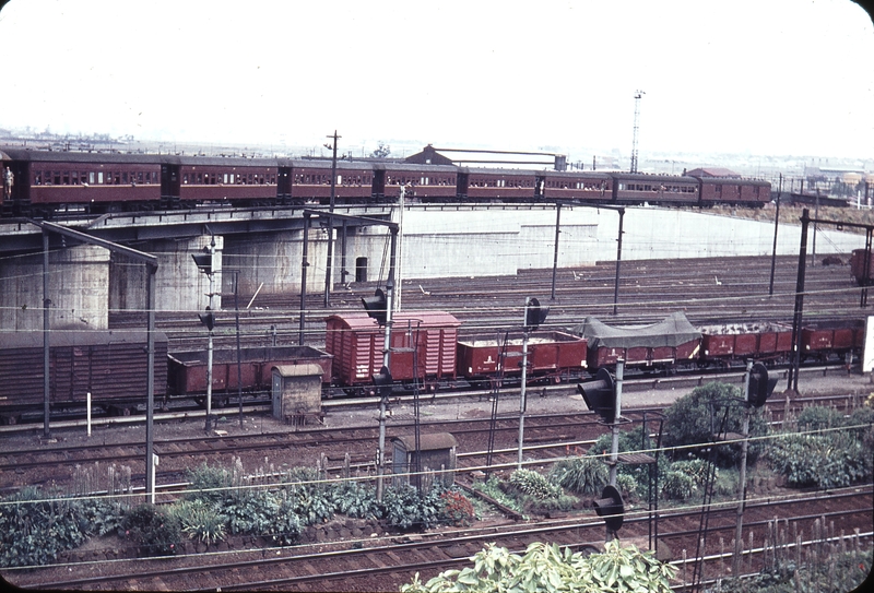 105354: North Melbourne Flyover Up Scout Special LUB Set