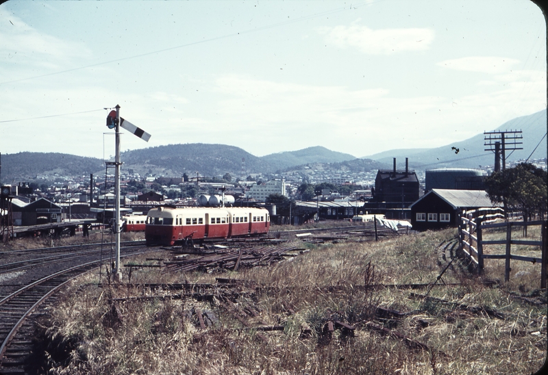 105419: Hobart down side 3:12pm Down Suburban to Risdon Works DP 14 DP 11