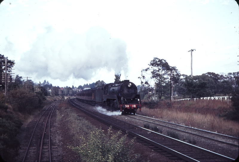 105471: Bundanoon Up Southern Highlands Express 3813