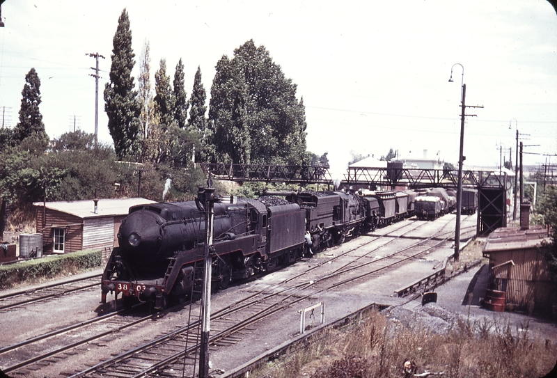 105486: Moss Vale Up Goods 3803 6027