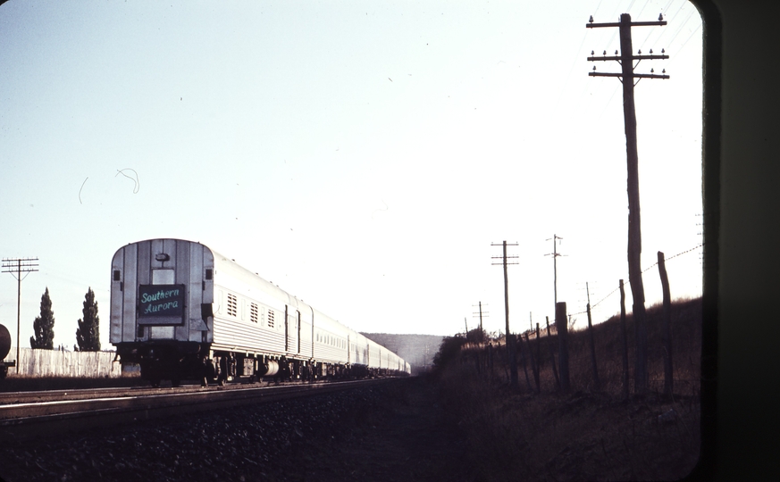 105524: North Goulburn Up Southern Aurora