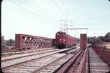 105562: Yarra River Bridge Heyington Down Suburban 2-car Tait 242 M Trailing