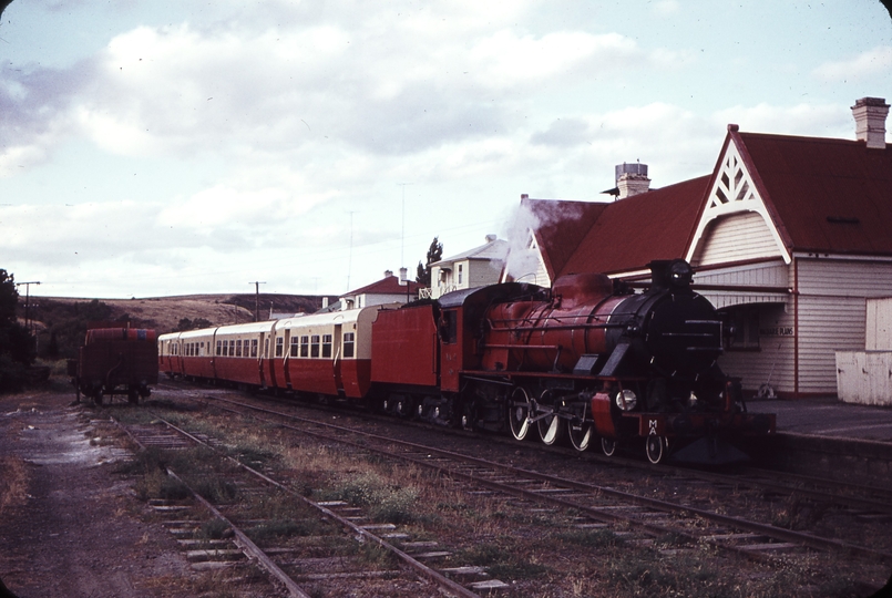 105765: Macquarie Plains Up AREA Special MA 2