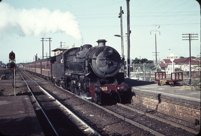 105943: Broadmeadow Up Passenger to Gosford 3618