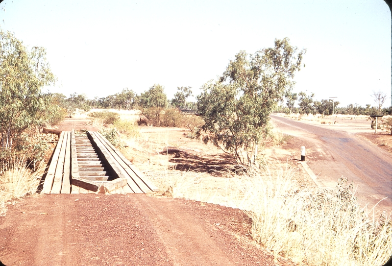 106165: Daly Waters Bridge Looking West