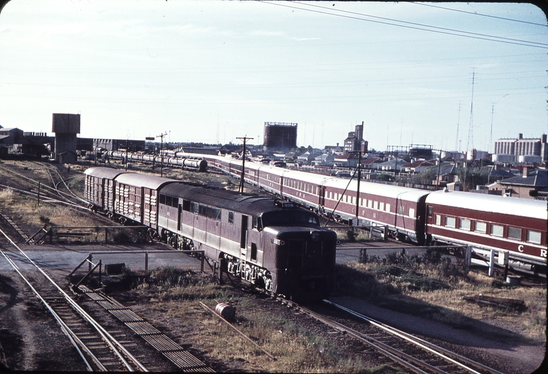 106350: Port Pirie Junction 908 shunting and Empty Consist Westbound Trans Austrlian Express approaching Solomontown Station