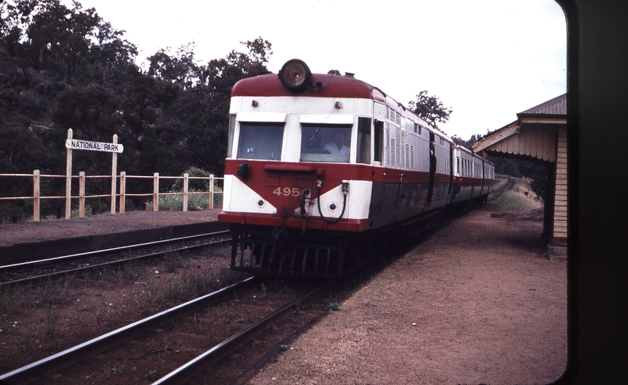 106509: National Park Up Passenger Wildflower Set ADF 495 leading