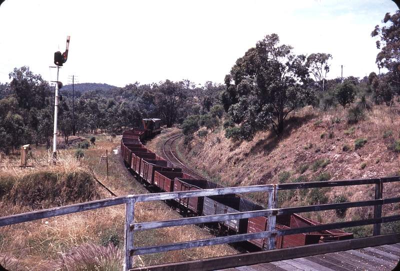 106553: Swan View Down Goods A 1502