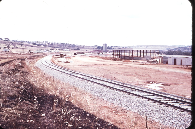 106583: Avon Yard Looking West