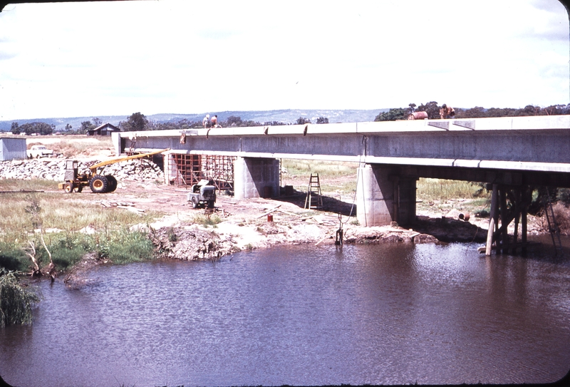 106605: SG Contract C21 Canning River Bridge Looking East