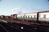 106635: Perth W 922 shunting Empty Cars from the Australind to the Car Sheds