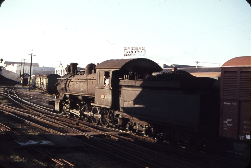 106706: Perth Shunter F 462