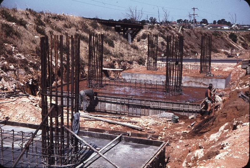 106743: Hamilton Road Bridge Foundations Looking East