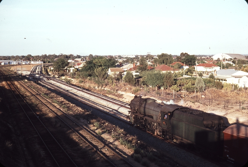 107114: Bellevue down side Great Eastern Highway Overbridge Up Goods V 1212