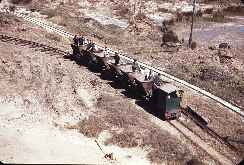 107238: Maylands Brickworks North Line approaching tunnel Up ARHS Special No 1