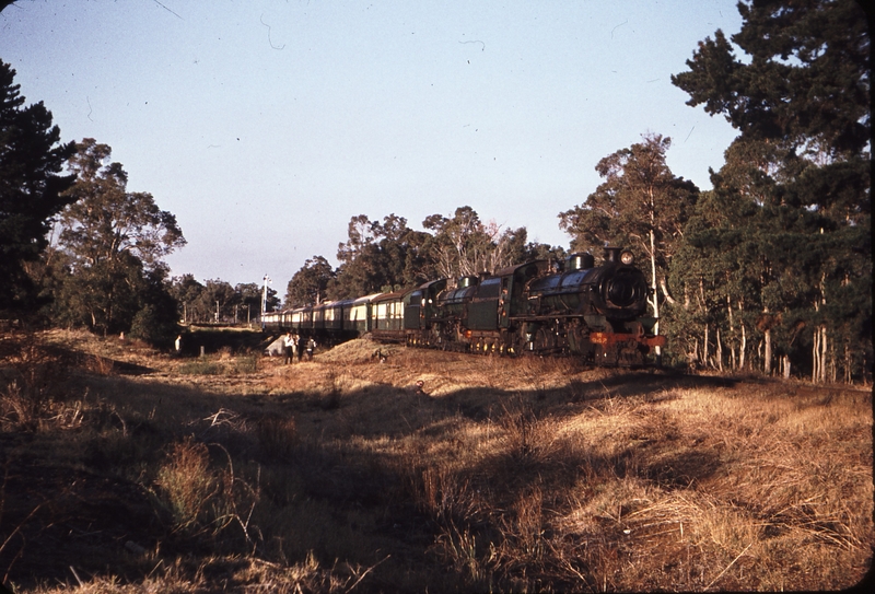 107334: Boyanup Down RESO Train W 942 W 906