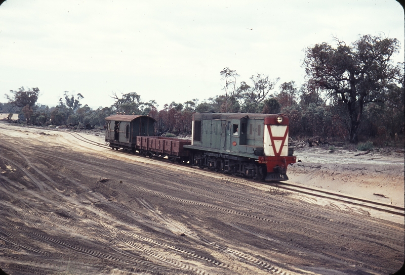 107382: Bibra Lake Yard Up Goods from Jandakot Y 11xx