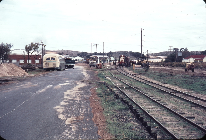 107389: Spearwood Contract C22 Looking West Down Goods Y 1118 on old line