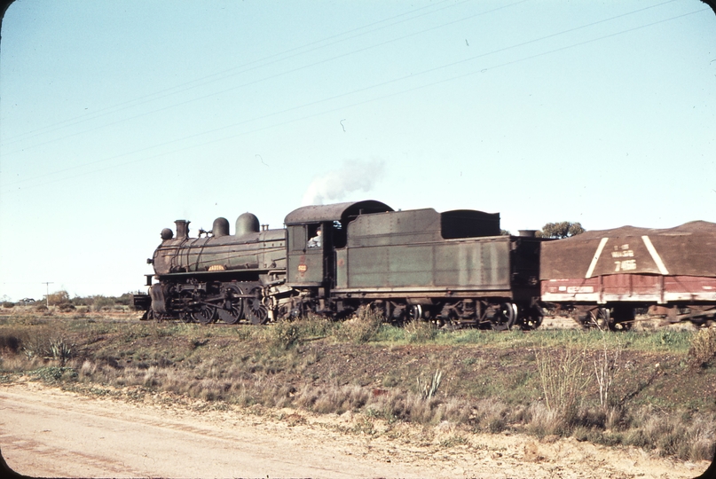 107646: Merredin 1 Mile up side Down Goods from Bruce Rock Pr 522