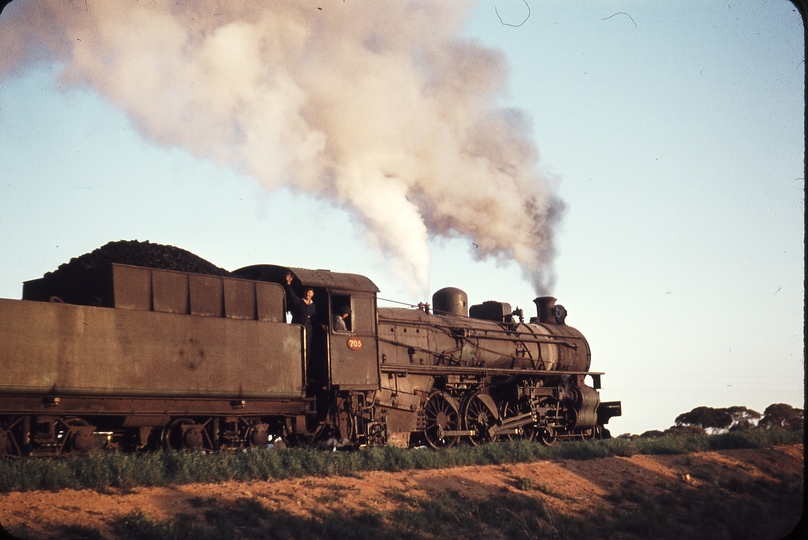 107652: Merredin up side EGR Up Goods Pm 705