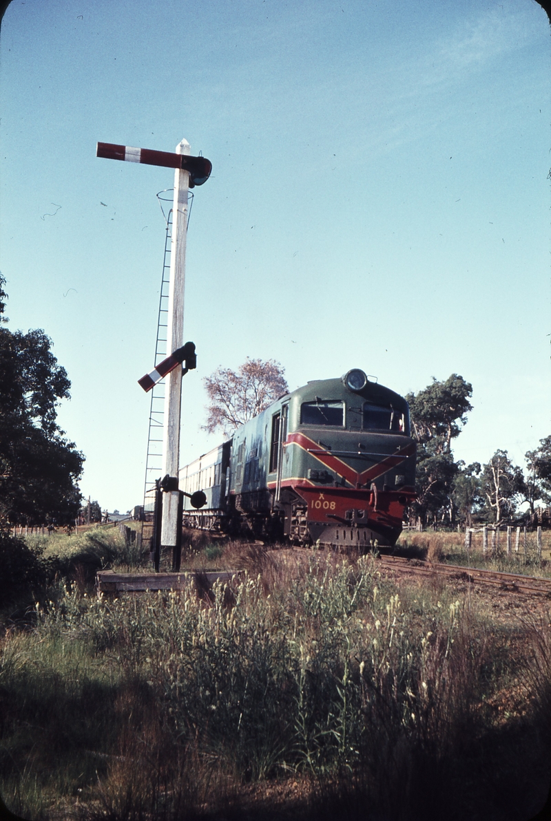 107671: Gingin X 1008 shunting ARHS Special